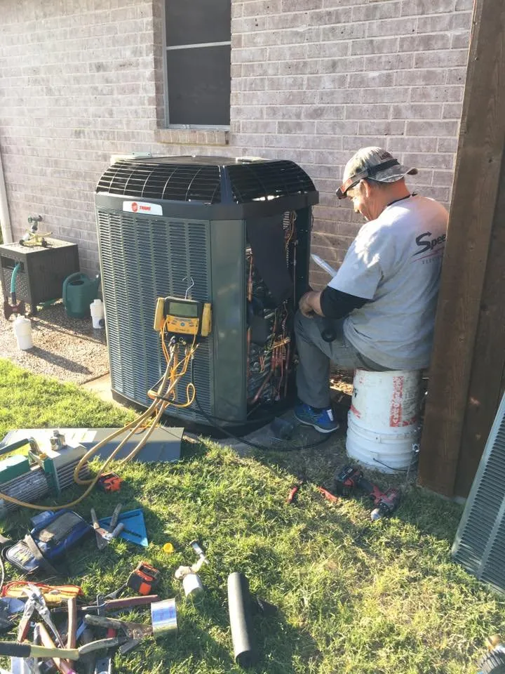 Reliable electrician providing lighting installation in , 