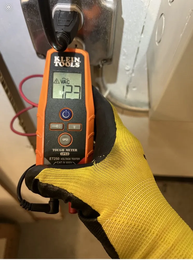 Professional electrician providing lighting installation in ,