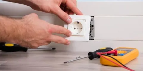 Slide of Spiro & Spiro