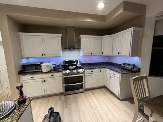 Splash Painting & Remodeling Logo