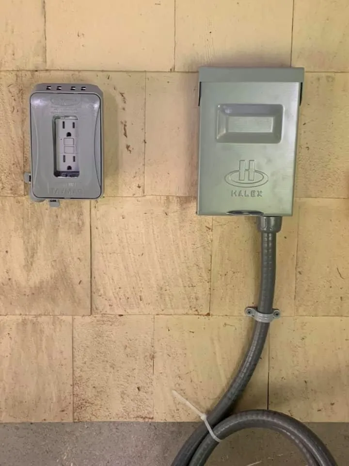 Reliable emergency electrical service in Flushing, NY by Splendid Emergency Electrician