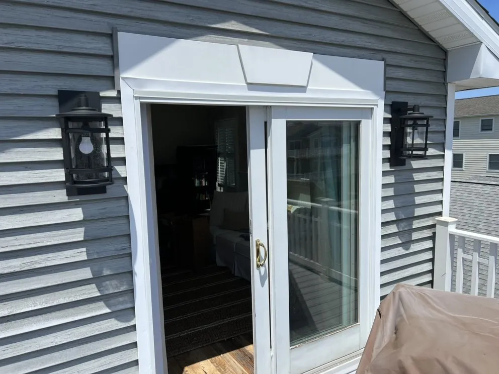 Slide of Splice Electric