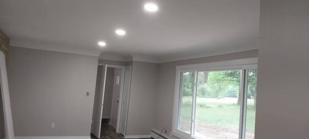 Slide of Spositos Electric