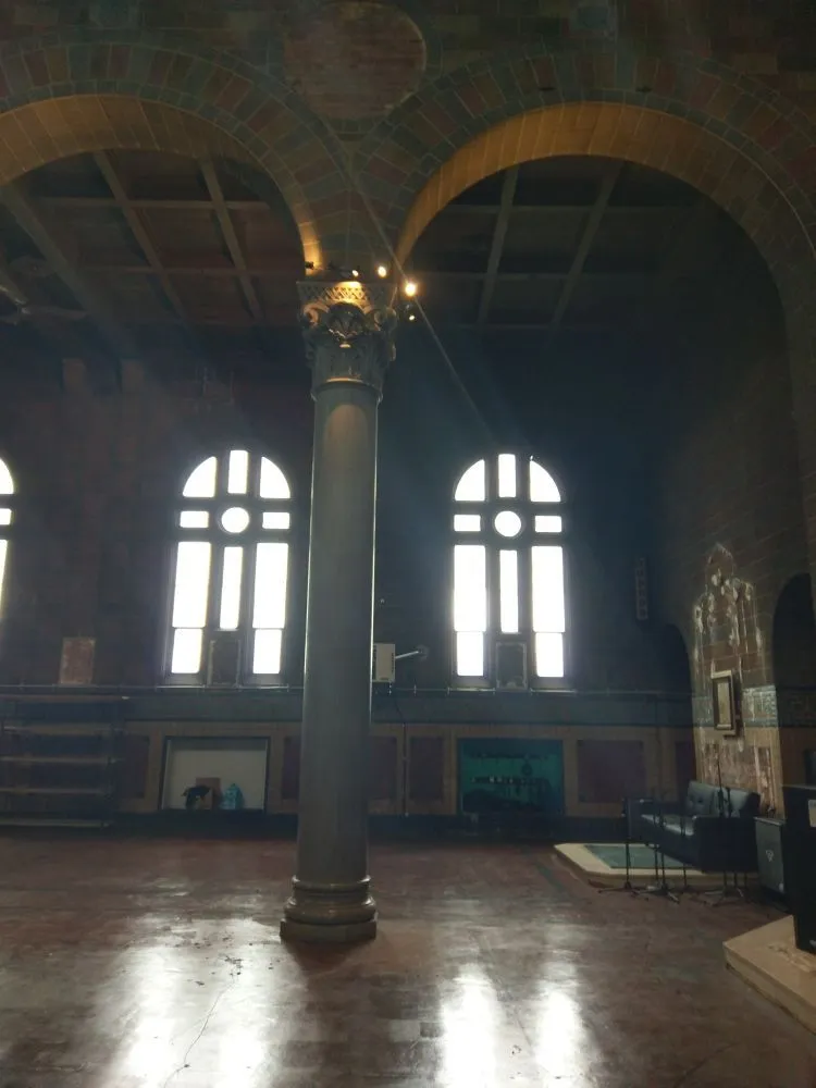 Slide of Spynda Electric