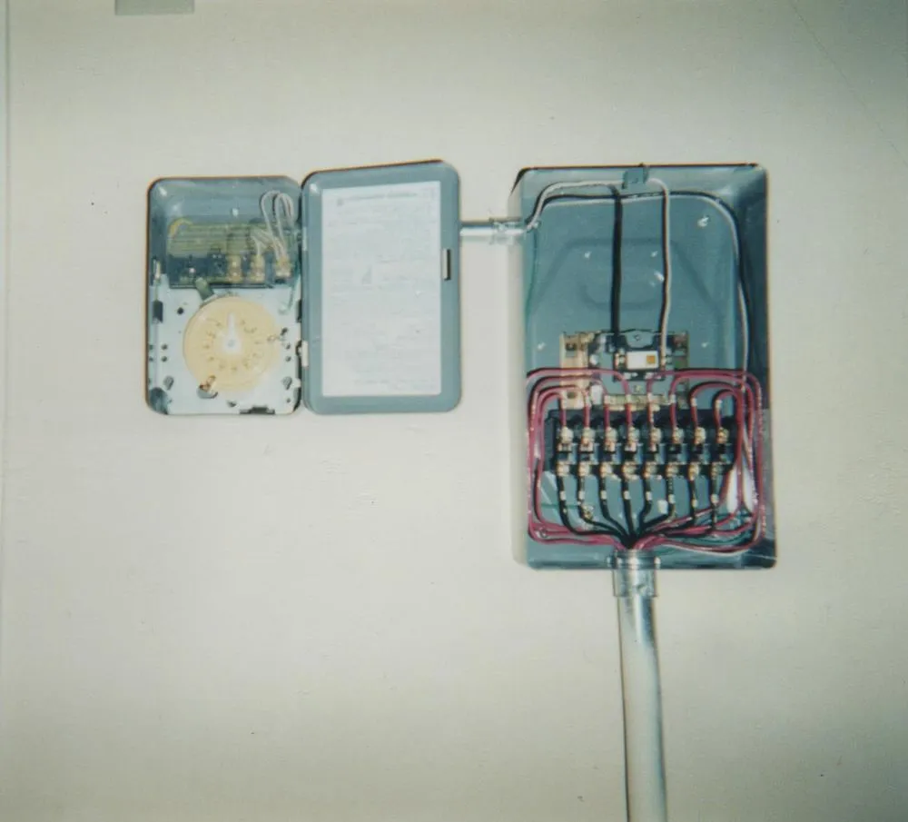 Slide of Spynda Electric