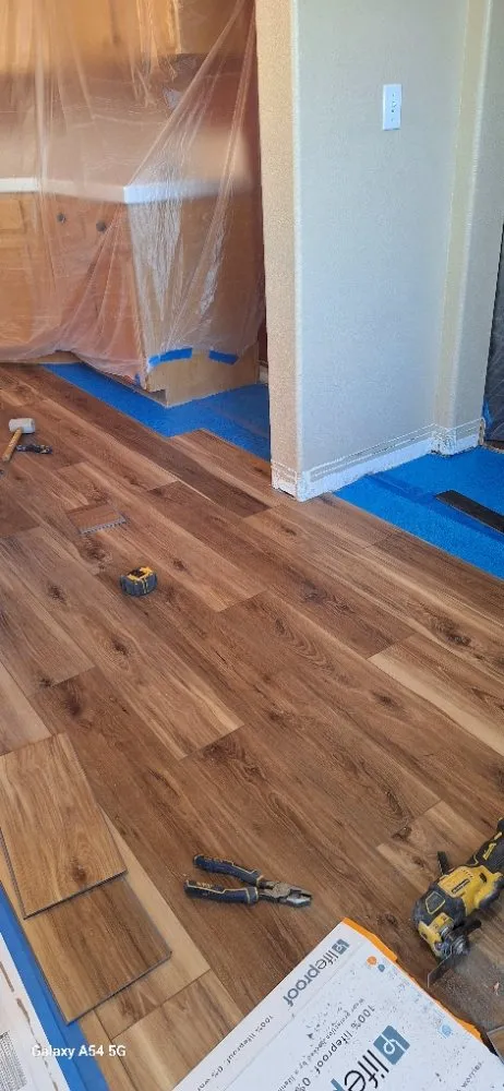 Slide of SQ Handyman