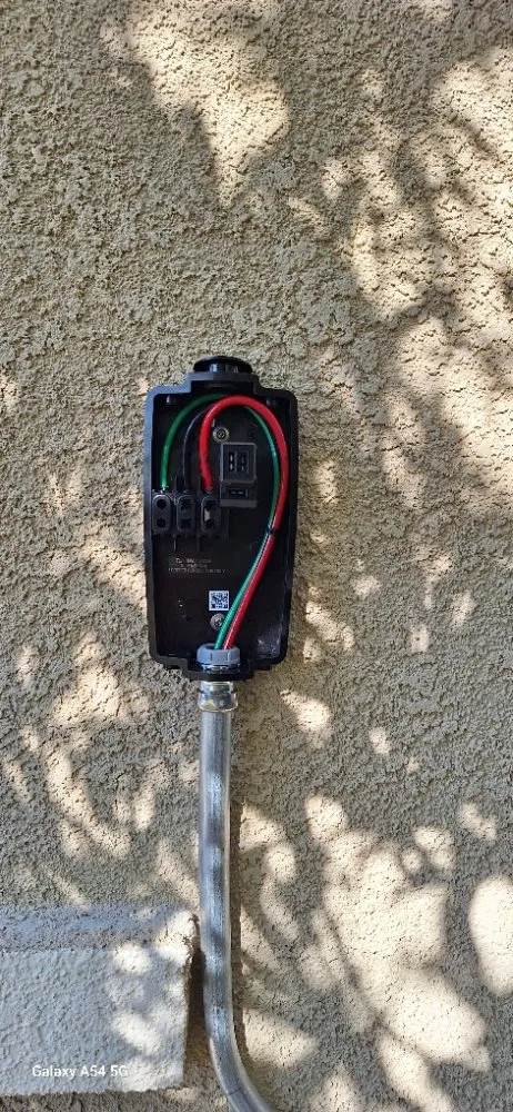 Slide of SQ Handyman