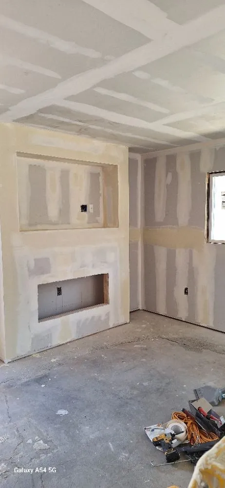 Slide of SQ Handyman