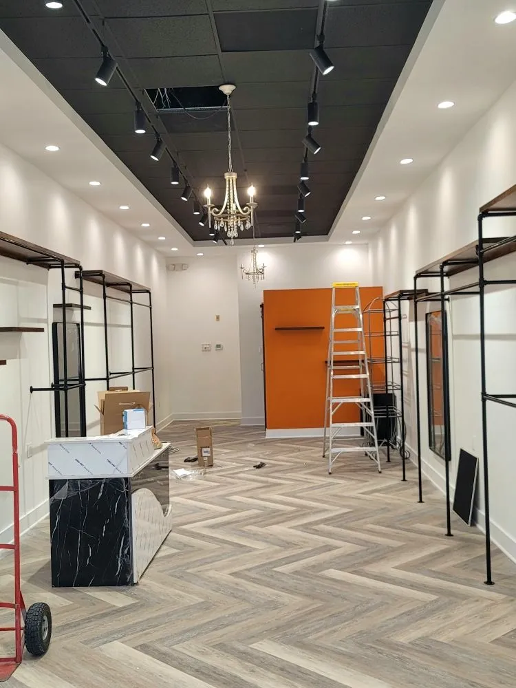 Certified electrician providing lighting installation in Sully Station, VA - Square Electrical