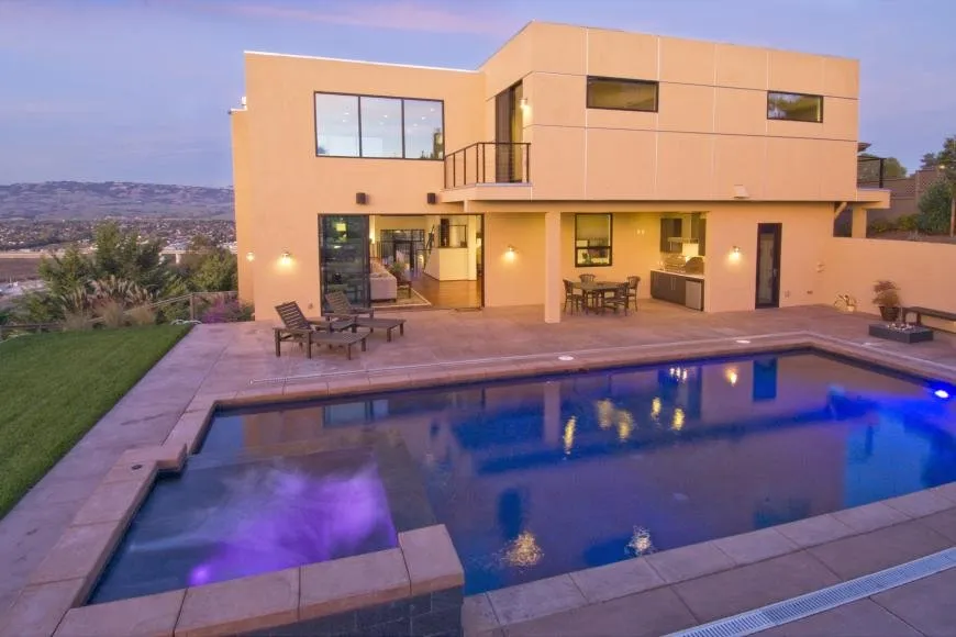 Slide of SR Electric