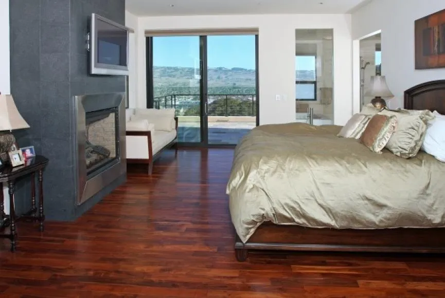 Slide of SR Electric