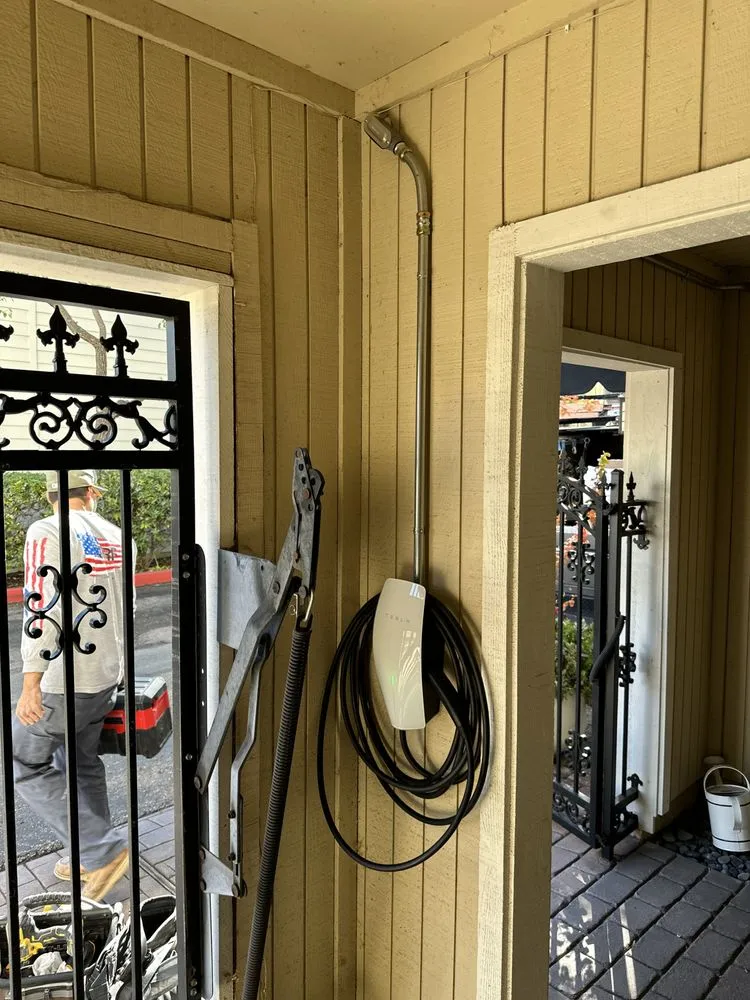 Trusted panel upgrade experts serving Granada Hills, CA - SRF Electric