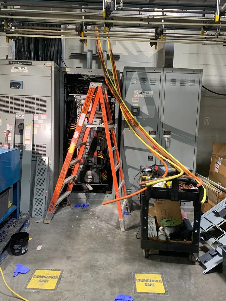 Slide of S&S Electric Services