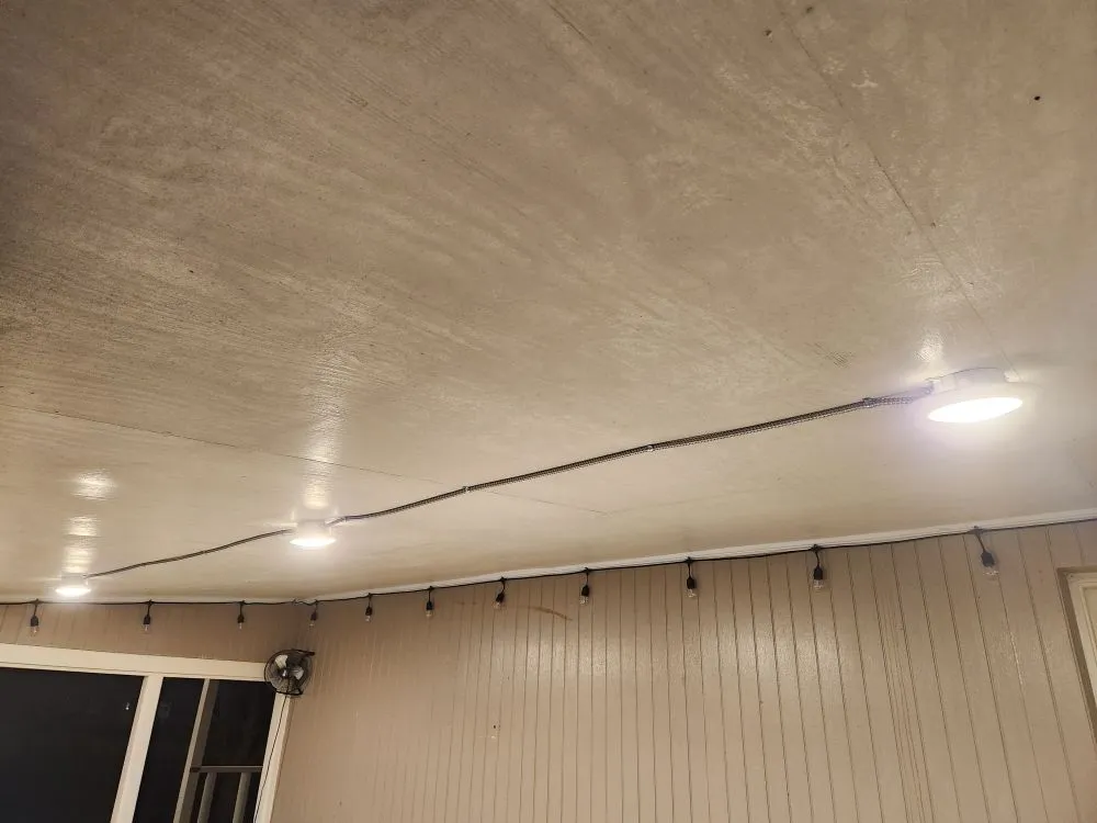 Slide of St Lucy Electric