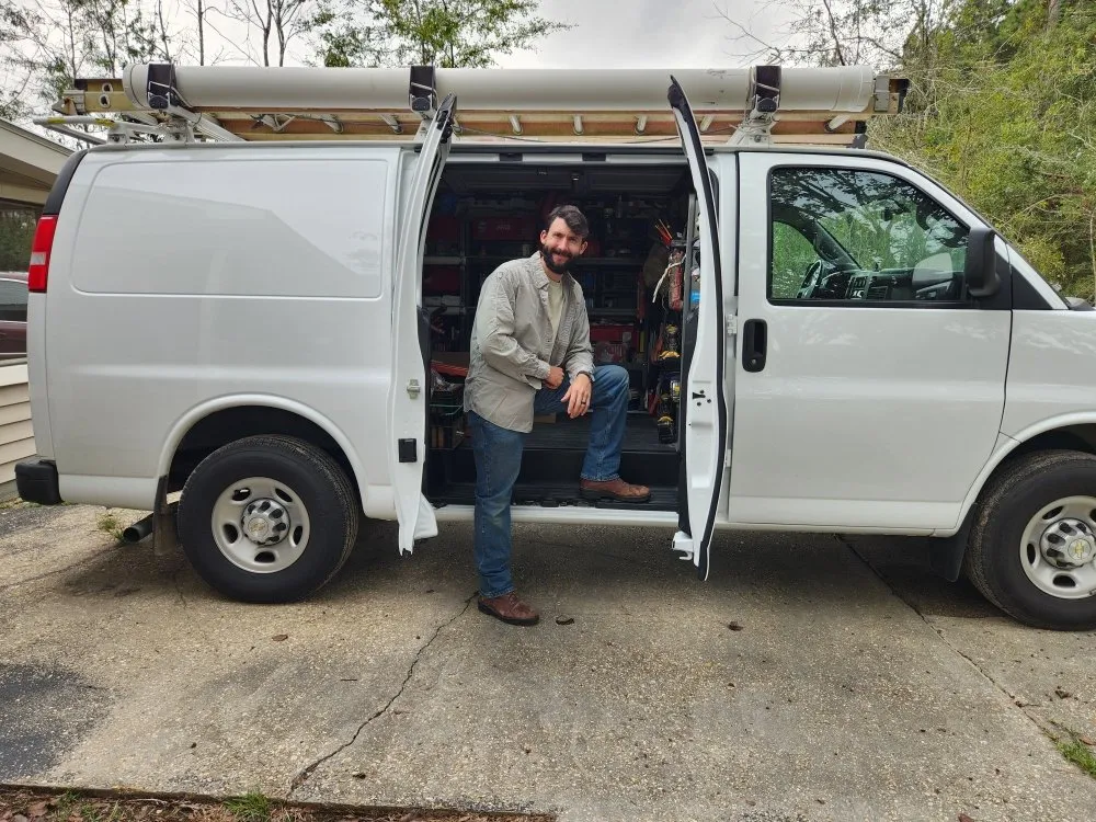 Slide of St Lucy Electric