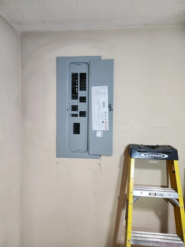 Slide of St Lucy Electric