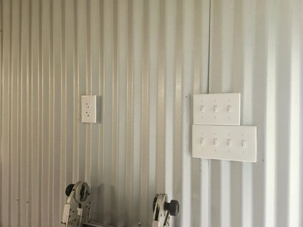 Slide of St Lucy Electric