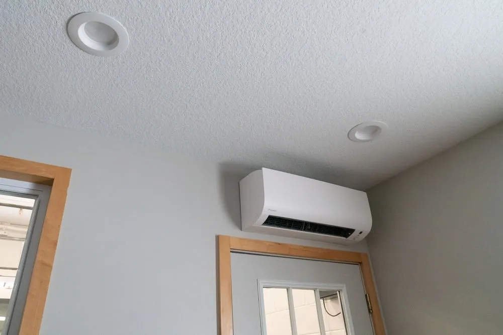 Professional electrician providing outlet and switch repair in , 