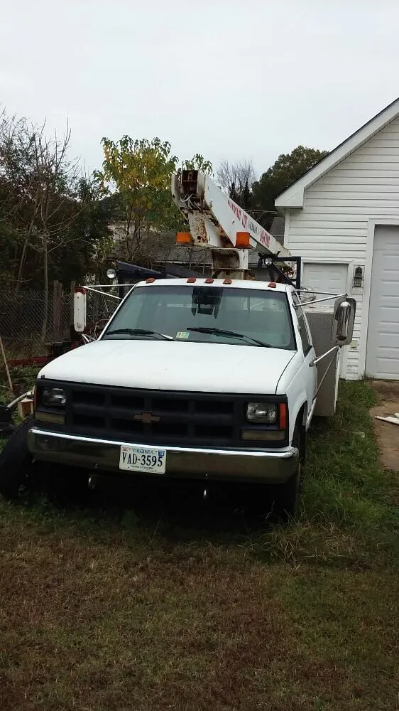 Slide of Stan's Electrical Services