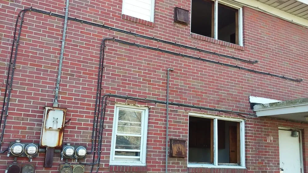 Slide of Stan's Electrical Services