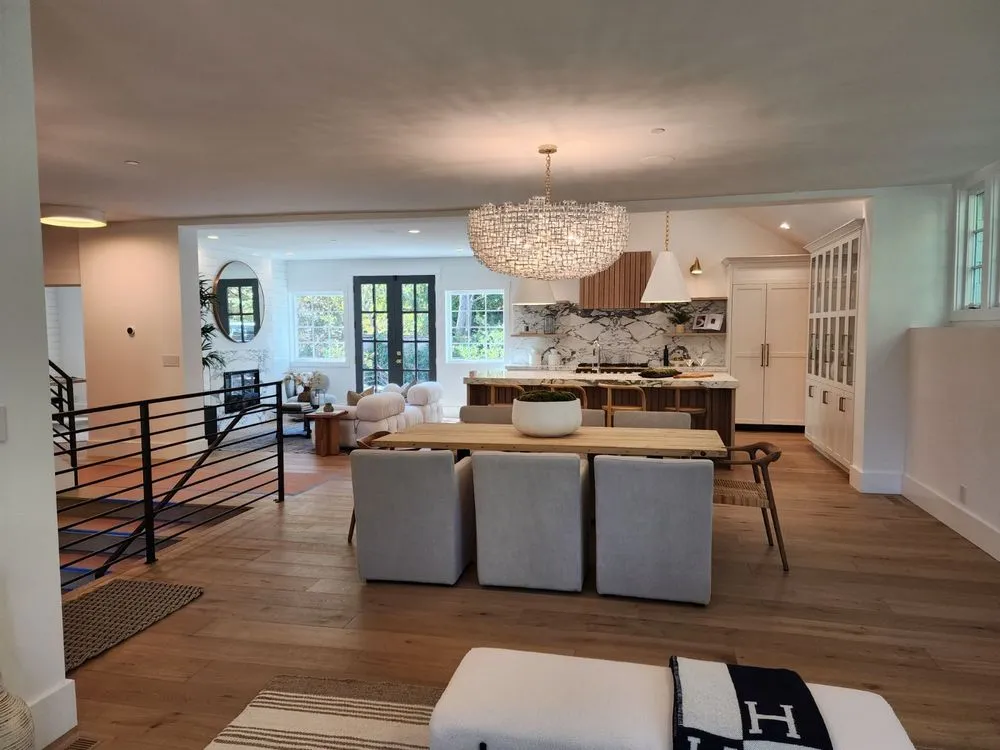 Slide of Star Lighting & Electrical