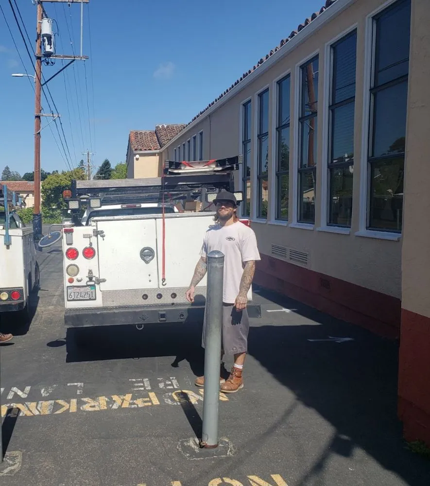 Slide of Star Lighting & Electrical