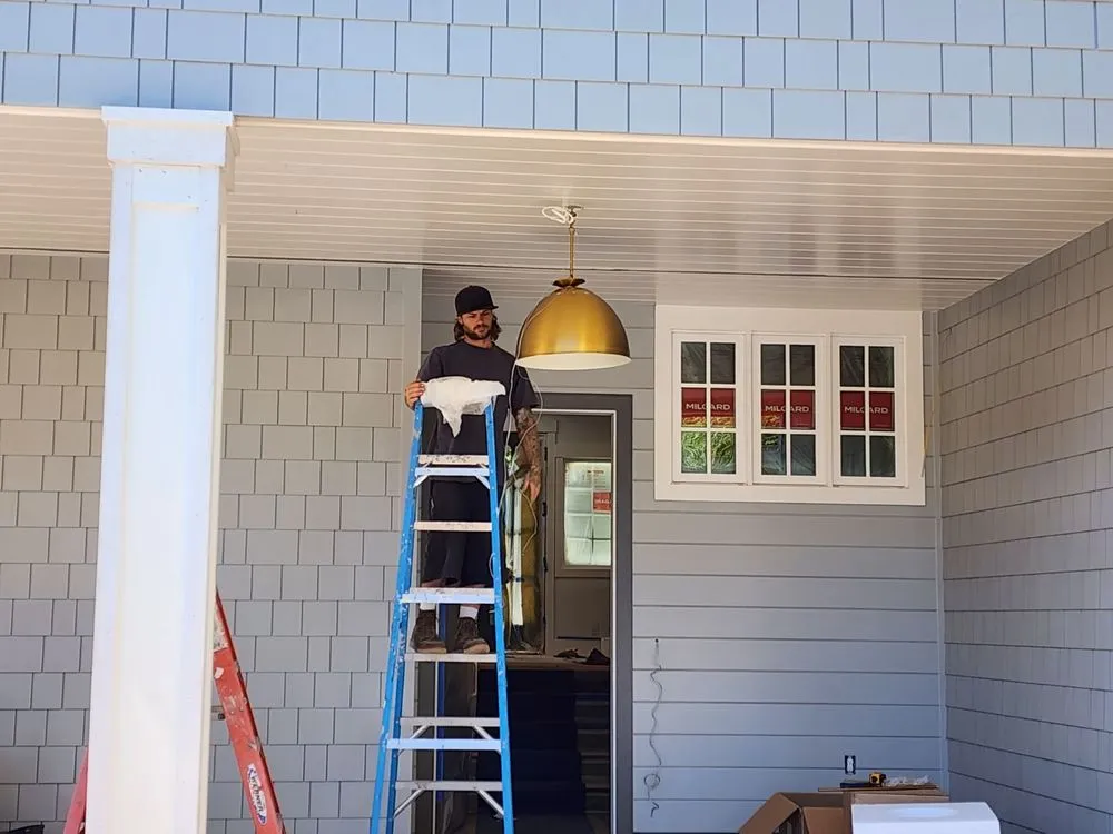 Slide of Star Lighting & Electrical