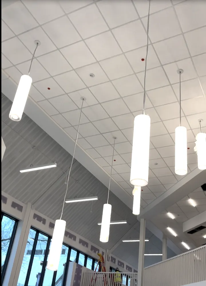 Slide of Star Voltage Electric