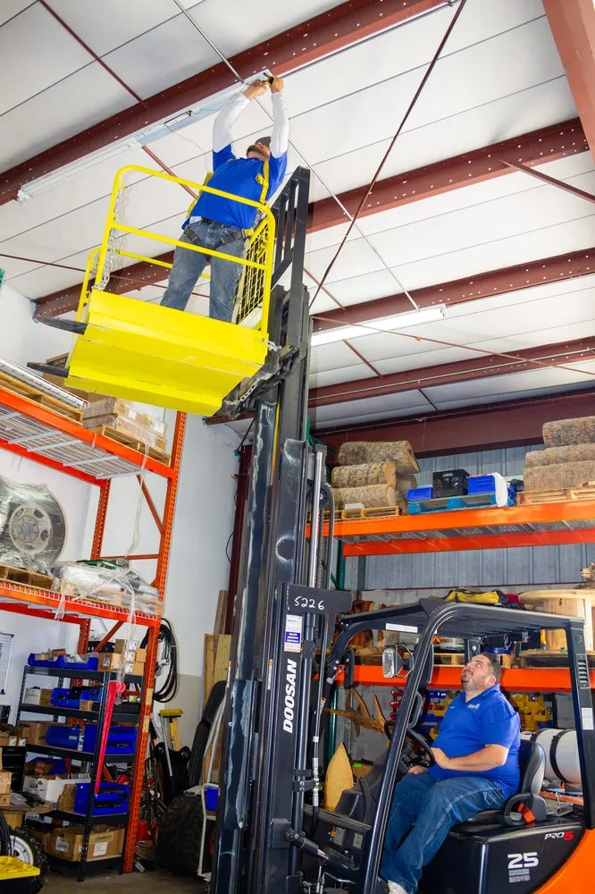 Slide of Starlite Electric