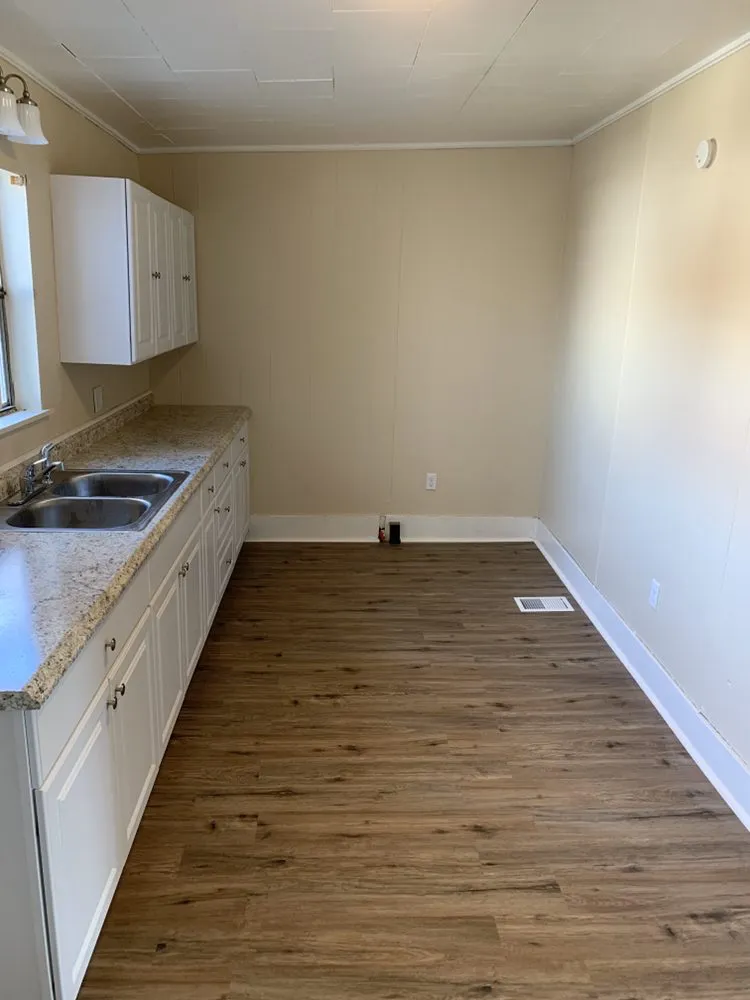 Slide of Starr Construction & Demo