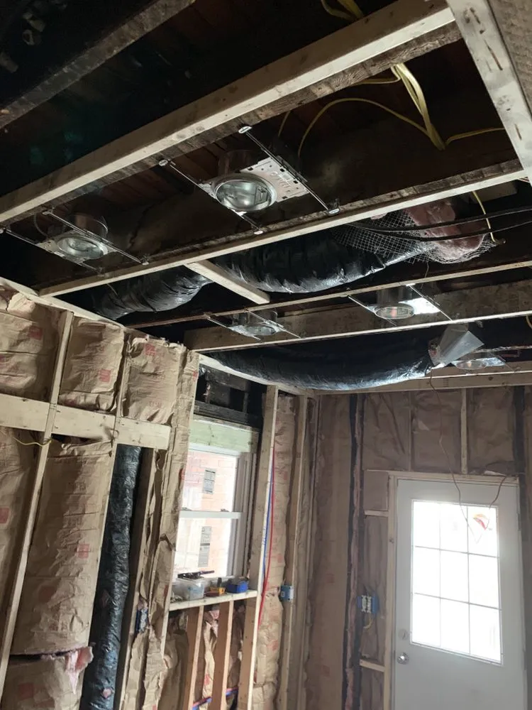 Slide of Starr Construction & Demo