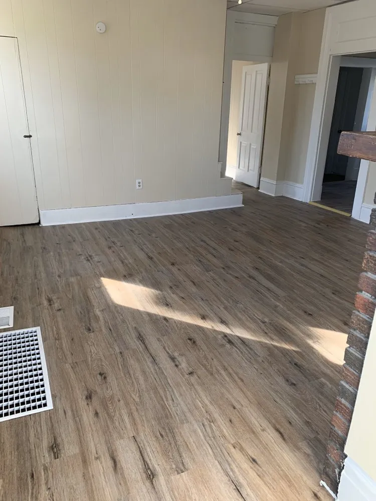 Slide of Starr Construction & Demo