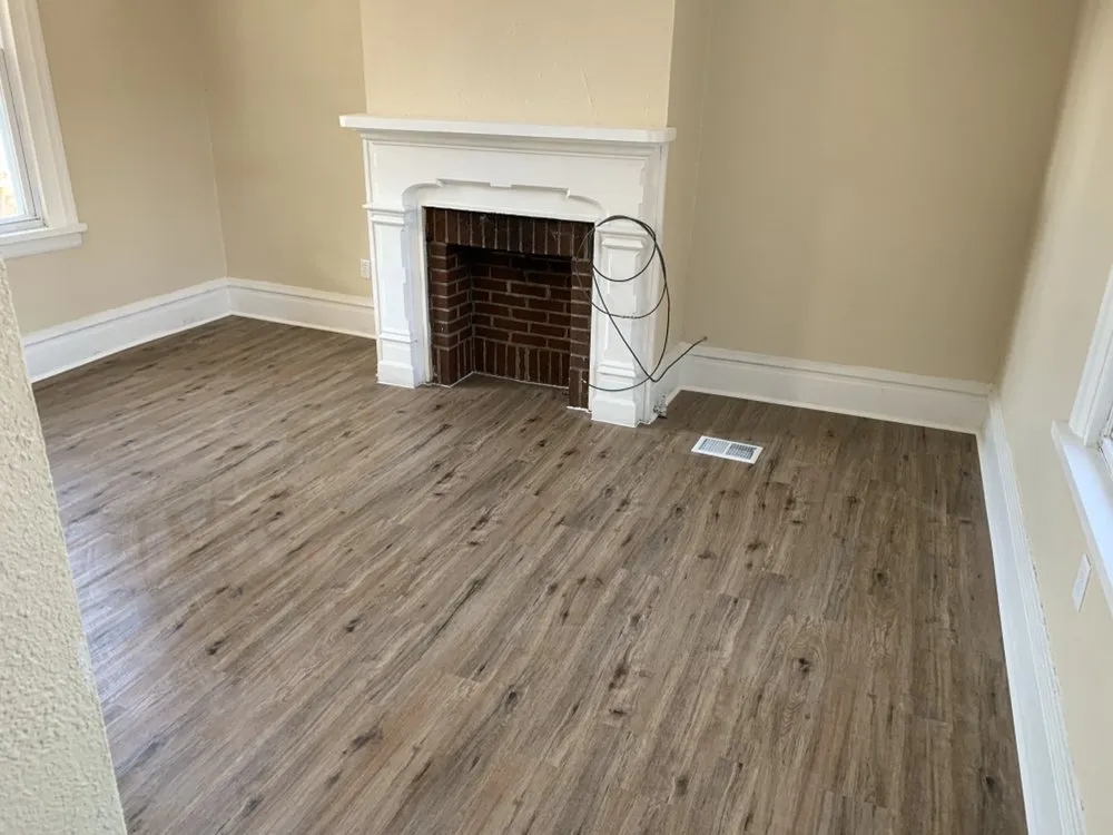 Slide of Starr Construction & Demo