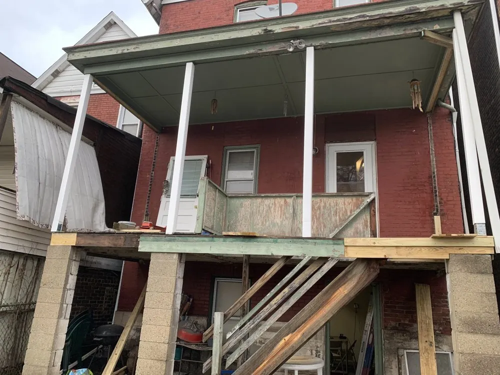 Slide of Starr Construction & Demo