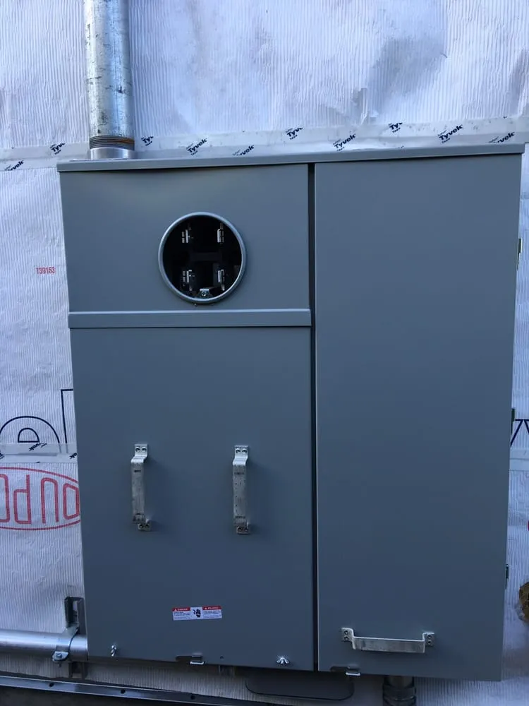 Expert emergency electrical service service in Tarzana, CA - Start Electric