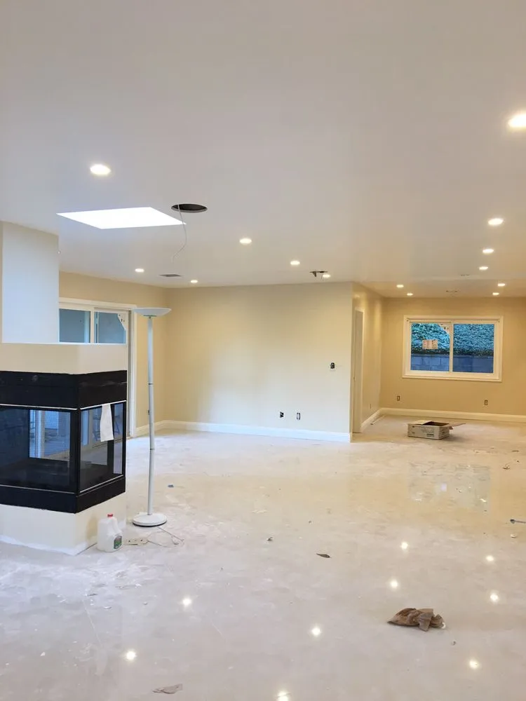 Trusted electrician providing lighting installation in Tarzana, CA - Start Electric