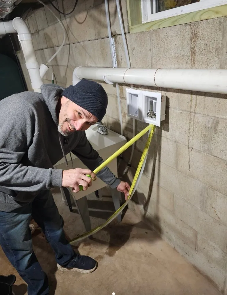 Trusted electrician providing circuit breaker repair in Saginaw, MI - Start To Finish Group