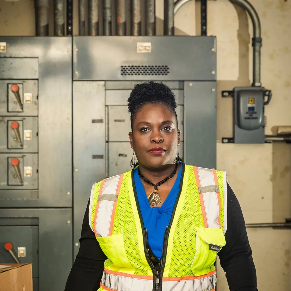 Slide of State 2 State Lighting and Renovation