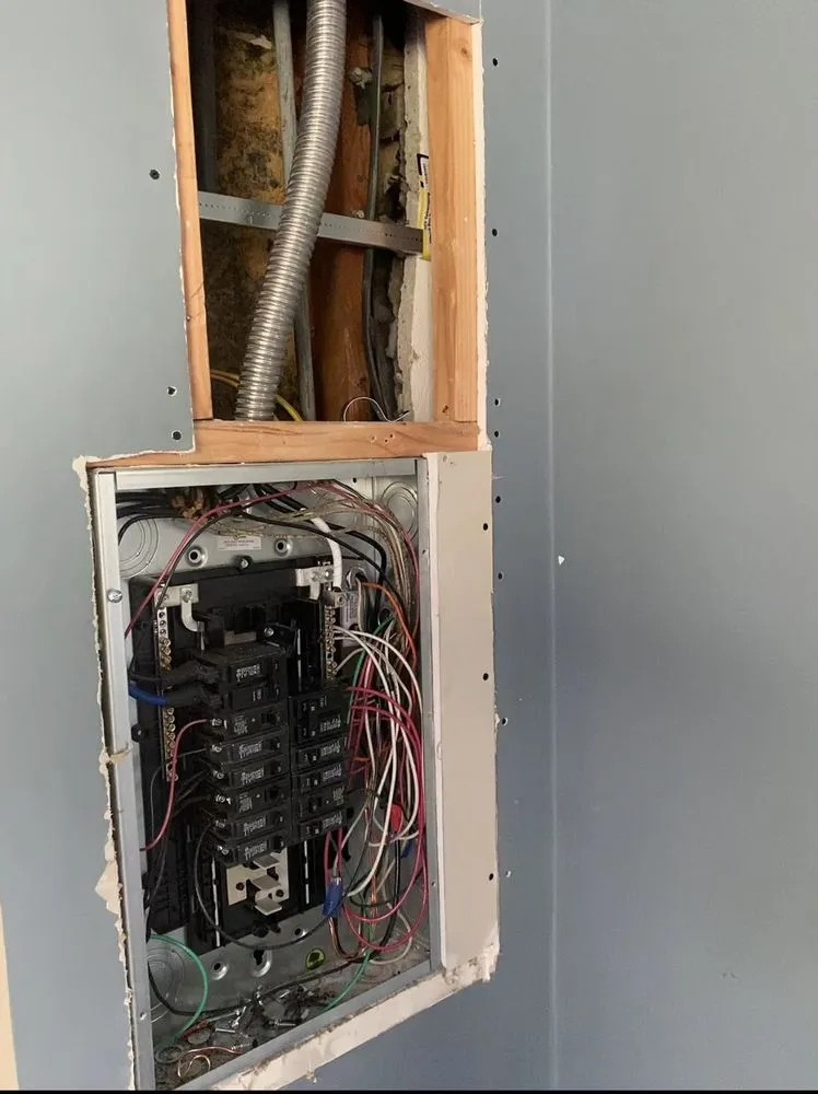 Slide of Stateside Electric