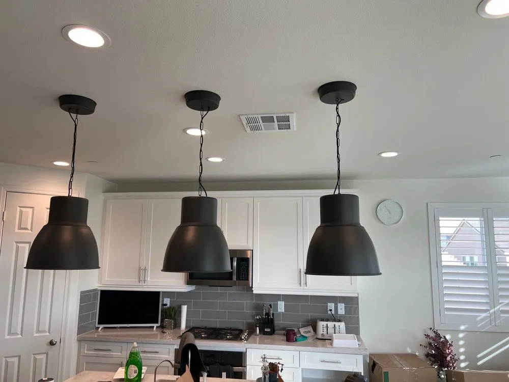 Slide of Stay Grounded Electric