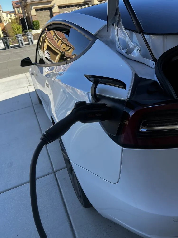 Expert electrician providing outlet and switch repair in Riverside, CA - Stay Grounded Electric