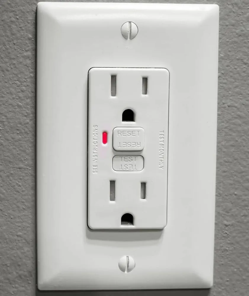 Slide of Steady 24 Hour Electrician