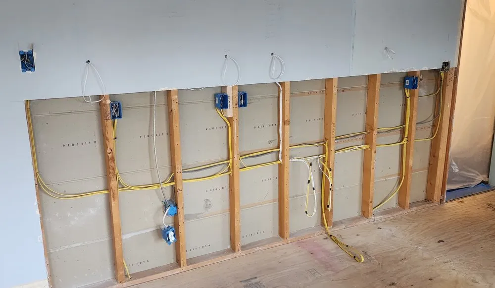 Slide of Steel Fox EV & Electric