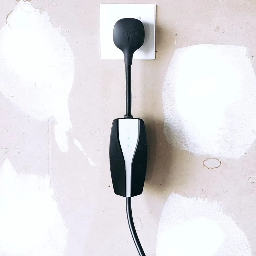 Slide of Steel Fox EV & Electric