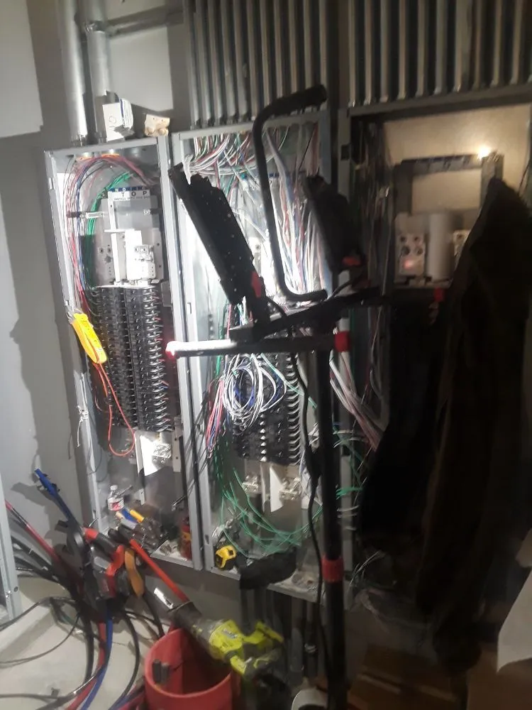 Slide of Steelman Construction