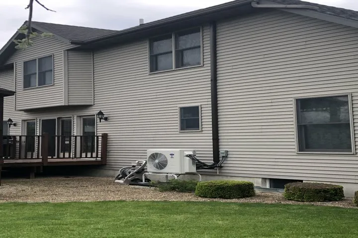 Emergency outlet and switch repair in Fairbury, IL by Steidinger Brothers