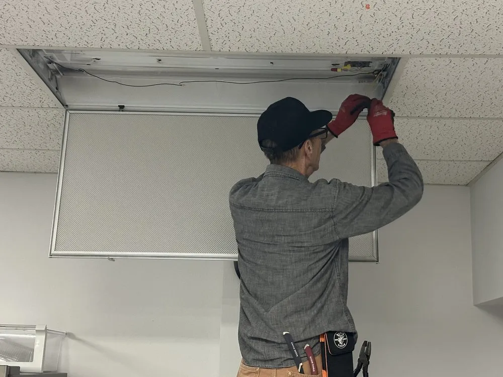 Slide of Steinberg Construction