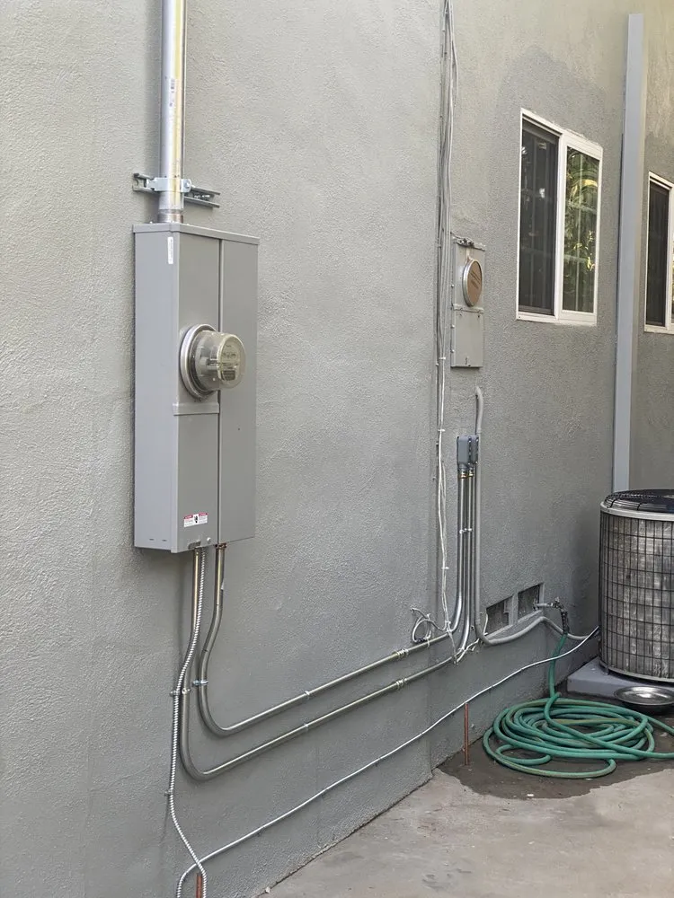 Slide of Stella Electrical