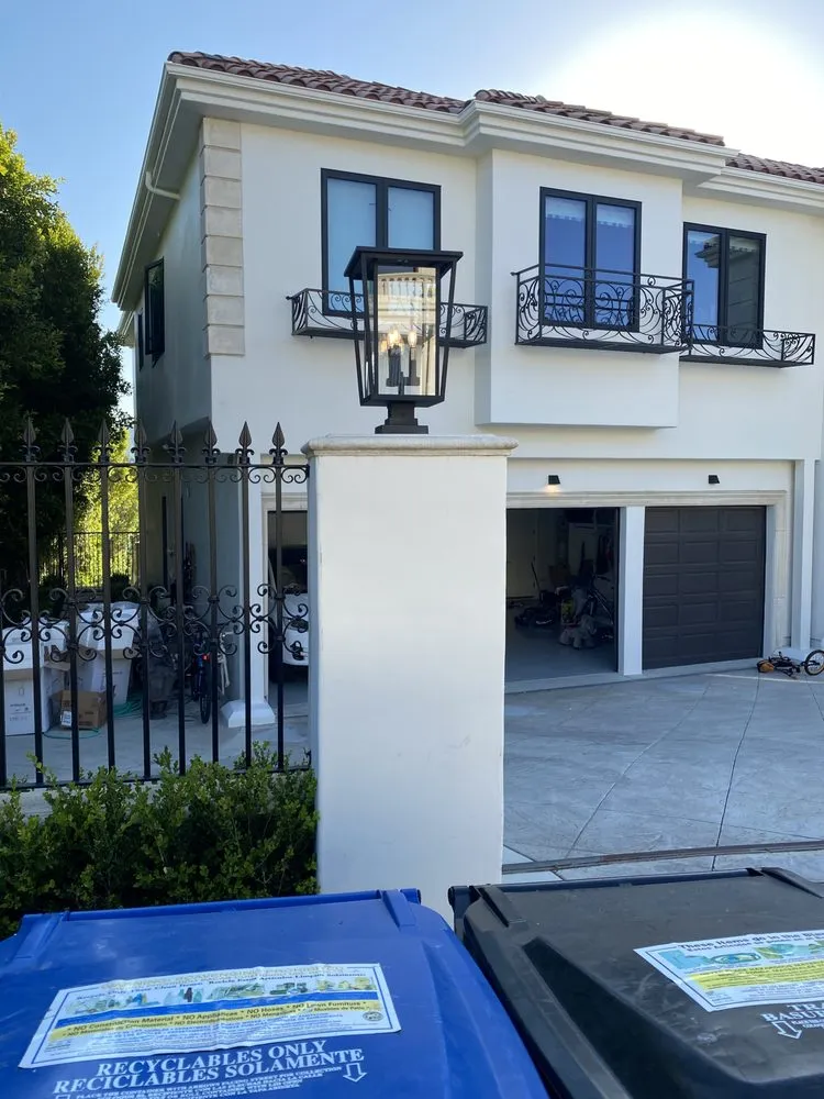 Slide of Stella Electrical