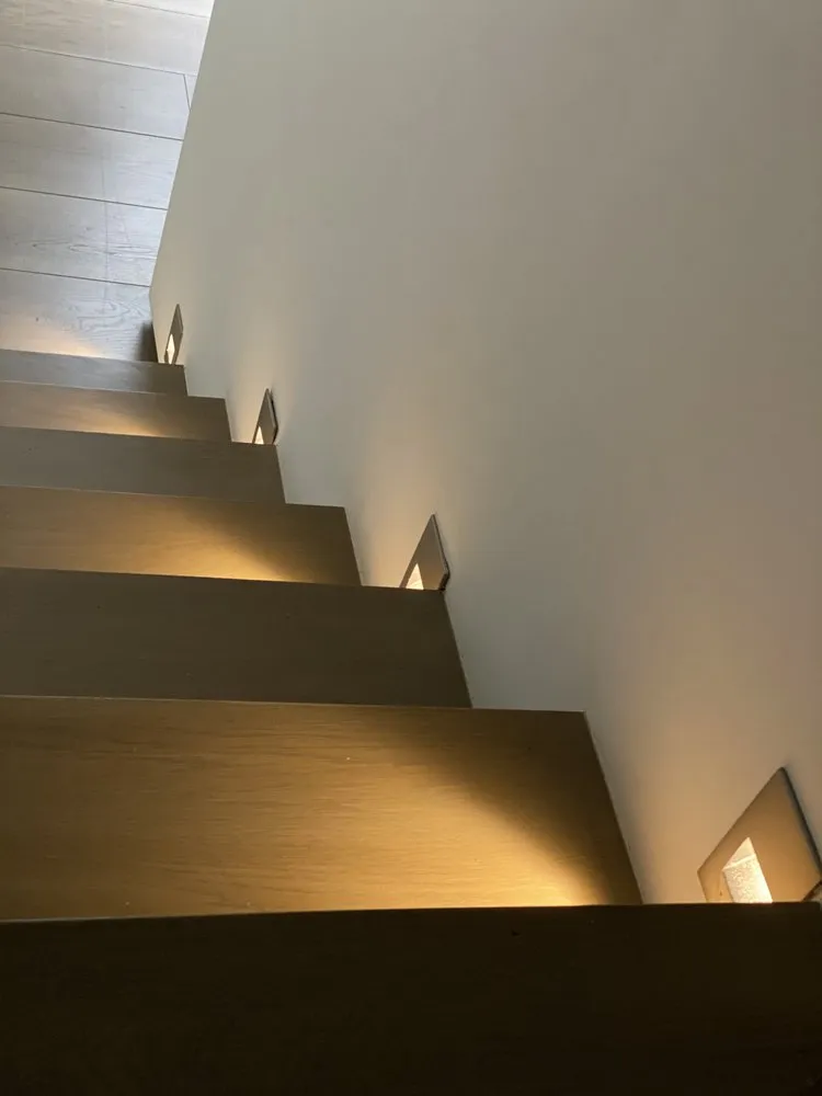 Slide of Stella Electrical